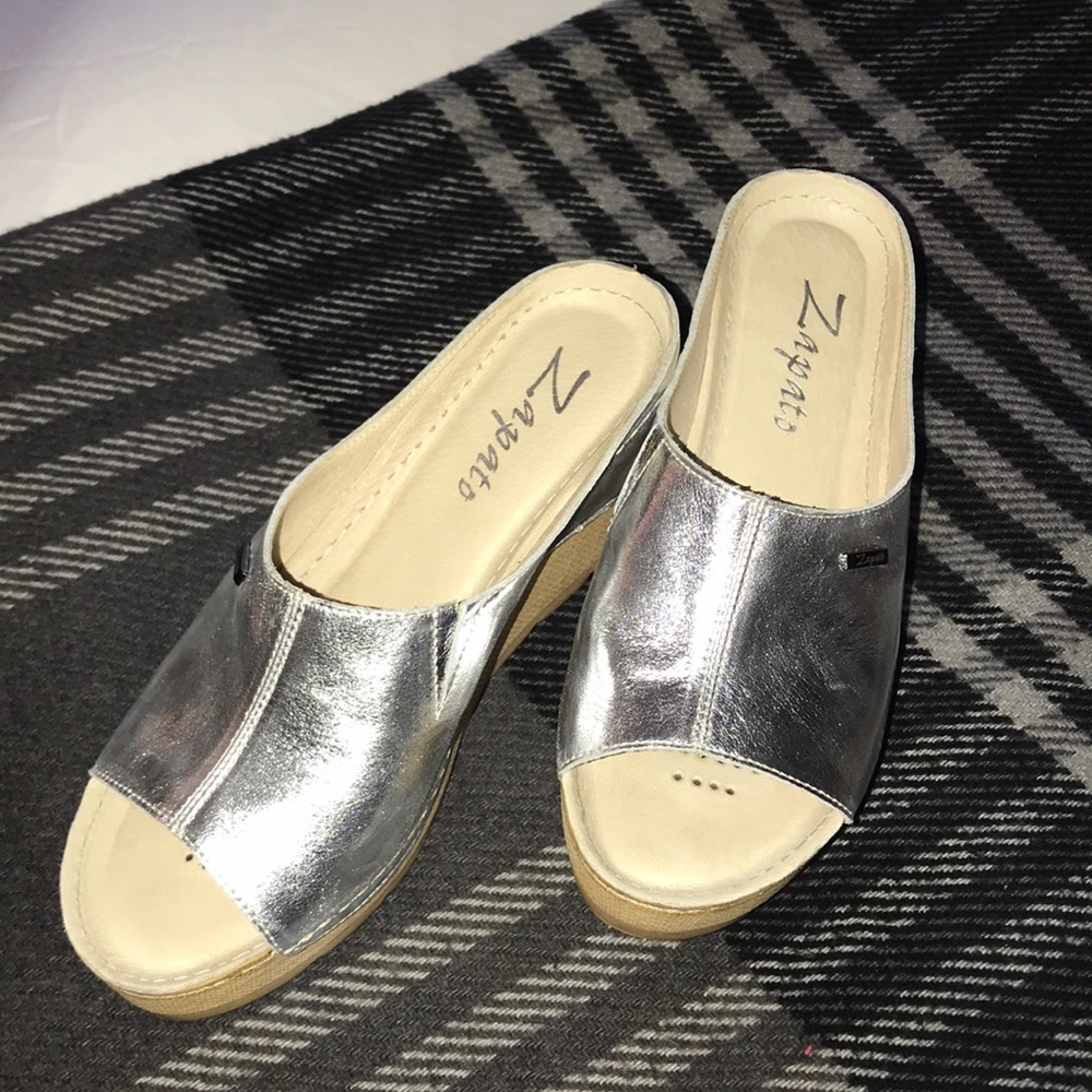 Silver Metallic Leather Wedge Sandal 38
